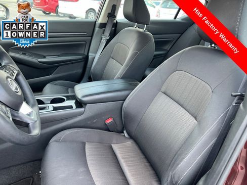 Used 2024 Nissan Altima 2.5 SV FWD image 10