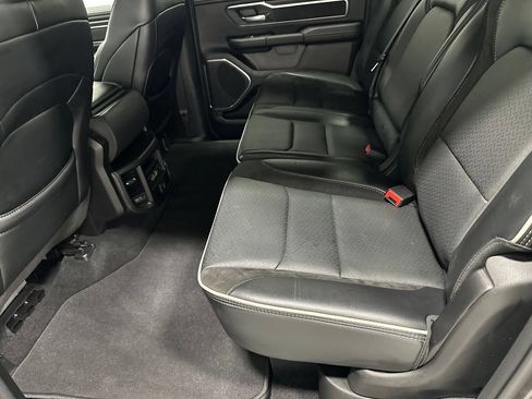 Used 2025 RAM 1500 Laramie AWD/4WD image 42