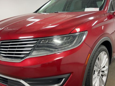 Used 2016 Lincoln MKX Reserve w/ Luxury Package image 11