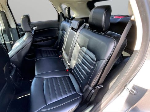 Used 2023 Ford Edge SEL w/ Convenience Package AWD/4WD image 18