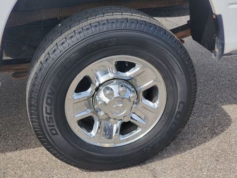 Used 2012 RAM 2500 ST w/ Chrome Appearance Group AWD/4WD image 23