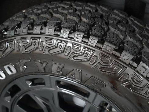 Certified 2025 Ford Bronco Sport Outer Banks w/ Sasquatch Outer Banks Package AWD/4WD image 34