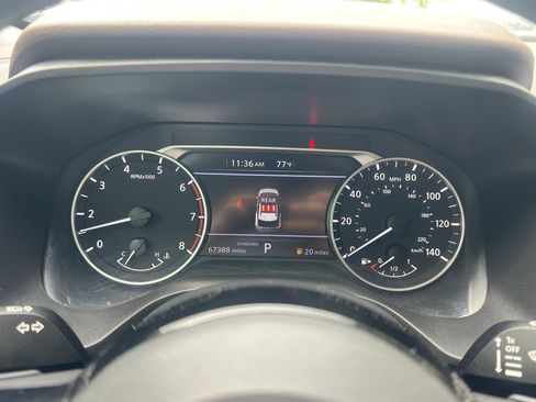 Certified 2023 Nissan Rogue SV FWD image 13