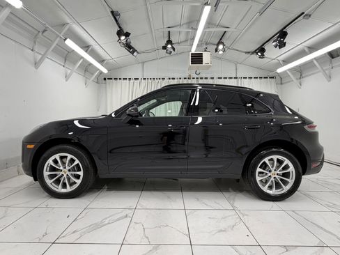 New 2026 Porsche Macan image 15
