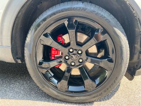Used 2023 Ford Explorer ST w/ Equipment Group 401A AWD/4WD image 17