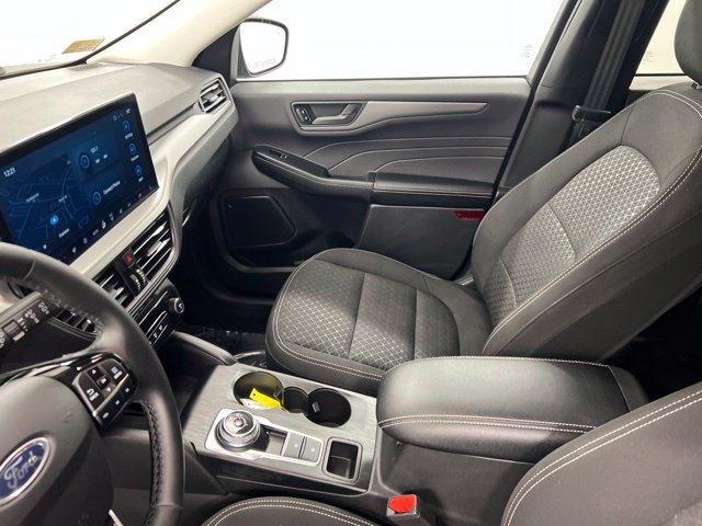 Used 2024 Ford Escape Active w/ Tech Pack #1 AWD/4WD image 22