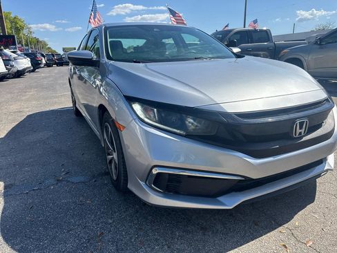 Used 2020 Honda Civic LX image 3