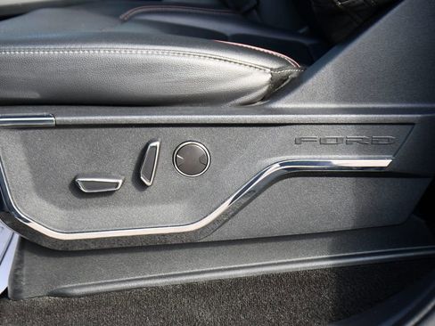 Used 2022 Ford F150 Lariat w/ Equipment Group 502A High AWD/4WD image 26