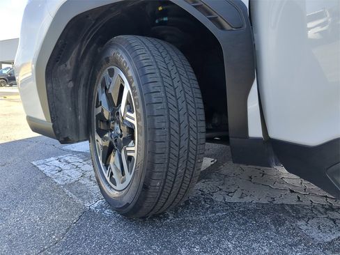 Used 2025 Subaru Forester Premium w/ Convenience Package #1 image 34