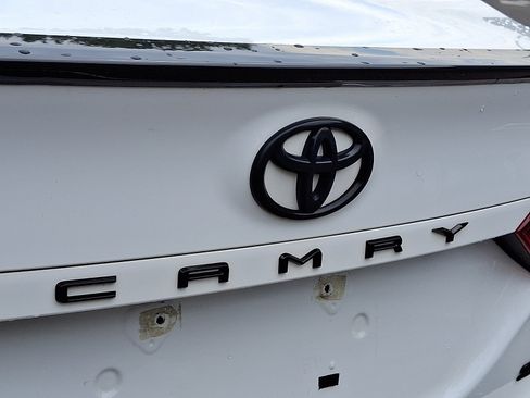 Used 2021 Toyota Camry SE FWD image 26