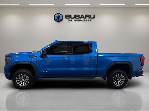Used 2022 GMC Sierra 1500 AT4 w/ AT4 Premium Package AWD/4WD image 2