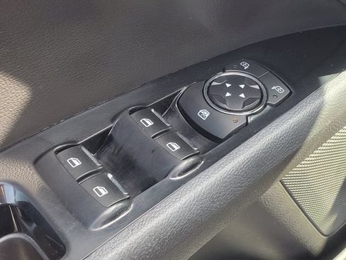 Used 2016 Ford Fusion SE w/ Equipment Group 202A AWD/4WD image 11