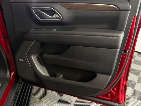 Used 2024 Chevrolet Suburban High Country w/ Max Trailering Package image 31