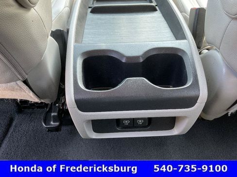 Used 2018 Honda Odyssey EX-L image 47