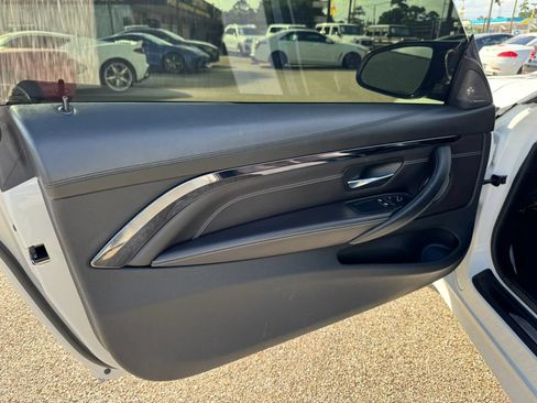 Used 2016 BMW M4 Coupe RWD image 19