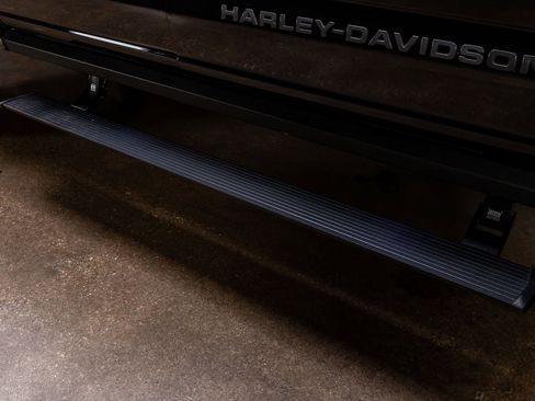 Used 2023 Ford F250 Lariat w/ Lariat Ultimate Package image 12