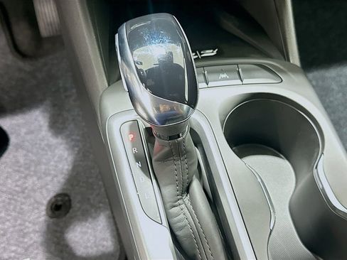 New 2026 Buick Envista Sport Touring w/ Convenience I Package FWD image 19