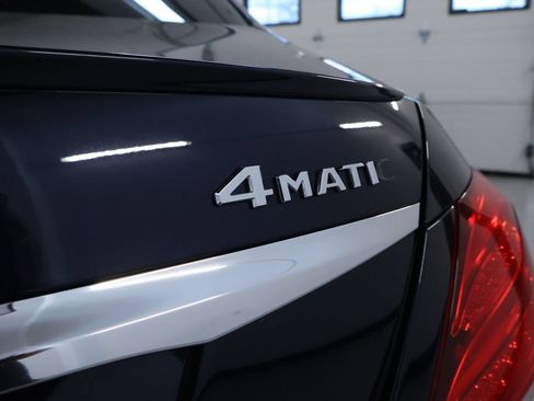 Used 2019 Mercedes-Benz E 300 4MATIC image 11