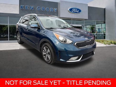 Used 2018 Kia Niro EX image 1