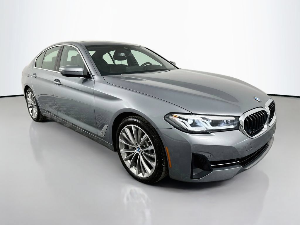 Certified 2023 BMW 530i w/ Convenience Package RWD image 3