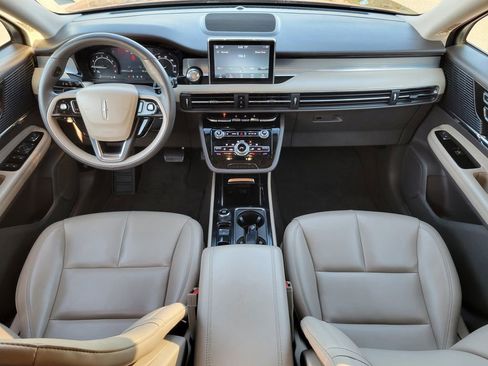 Used 2021 Lincoln Corsair FWD w/ Equipment Group 101A image 18