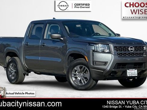 Certified 2025 Nissan Frontier SV AWD/4WD image 1