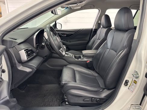 Used 2020 Subaru Outback Limited w/ Popular Package #2 image 16