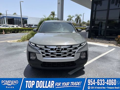 Used 2023 Hyundai Santa Cruz SEL AWD/4WD image 3