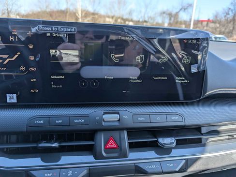 New 2026 Kia K4 GT-Line FWD image 19