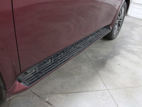 Used 2022 Nissan Armada Platinum w/ Captain's Chairs Package image 13