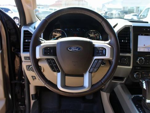 Used 2018 Ford F150 Lariat image 18