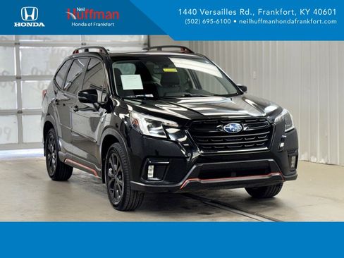 Used 2023 Subaru Forester Sport image 1
