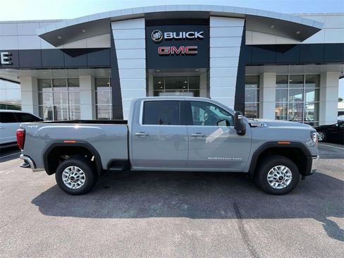 New 2025 GMC Sierra 2500 SLE w/ SLE Value Package; image 2