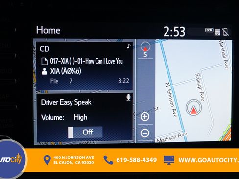 Used 2018 Toyota Sienna XLE w/ XLE Navigation Package FWD image 25