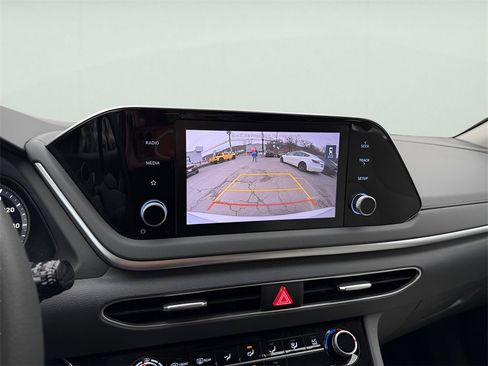 Used 2023 Hyundai Sonata SE image 22