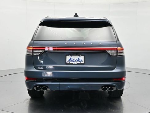 New 2026 Lincoln Aviator 2WD w/ Jet Appearance Package image 6