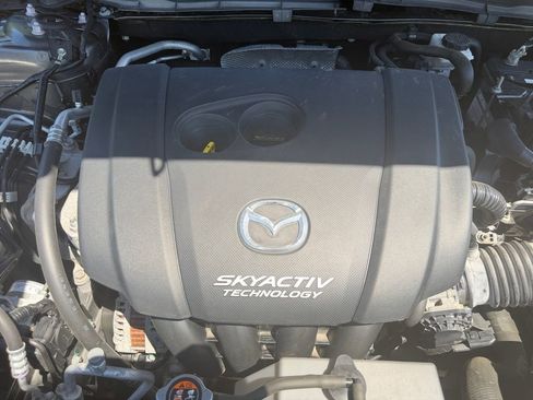 Used 2018 MAZDA MAZDA3 Grand Touring FWD image 20