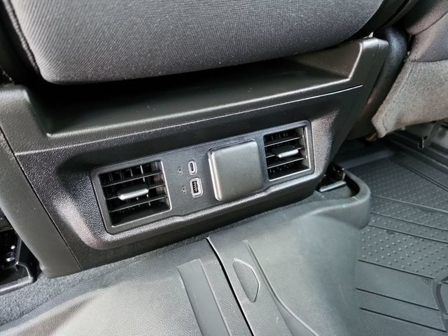 Used 2023 Chevrolet Silverado 1500 RST AWD/4WD image 28