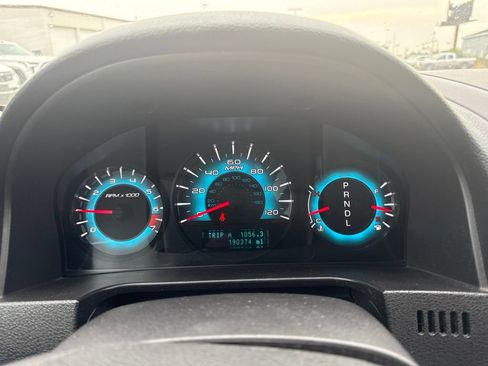 Used 2010 Ford Fusion SE FWD image 10