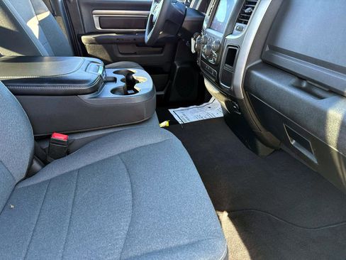 Used 2022 RAM 1500 Classic Warlock w/ Electronics Group image 8