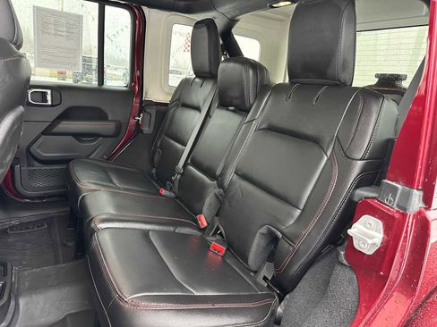 Used 2021 Jeep Wrangler Unlimited Rubicon image 19