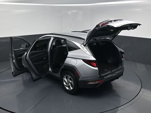 Used 2024 Hyundai Tucson SEL FWD image 17