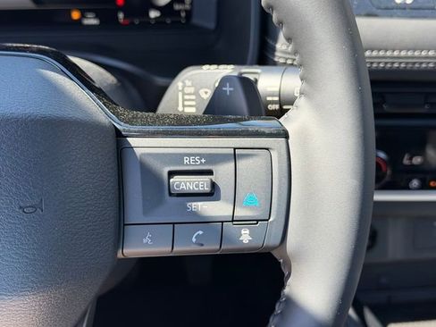 New 2026 Nissan Rogue Platinum AWD/4WD image 16