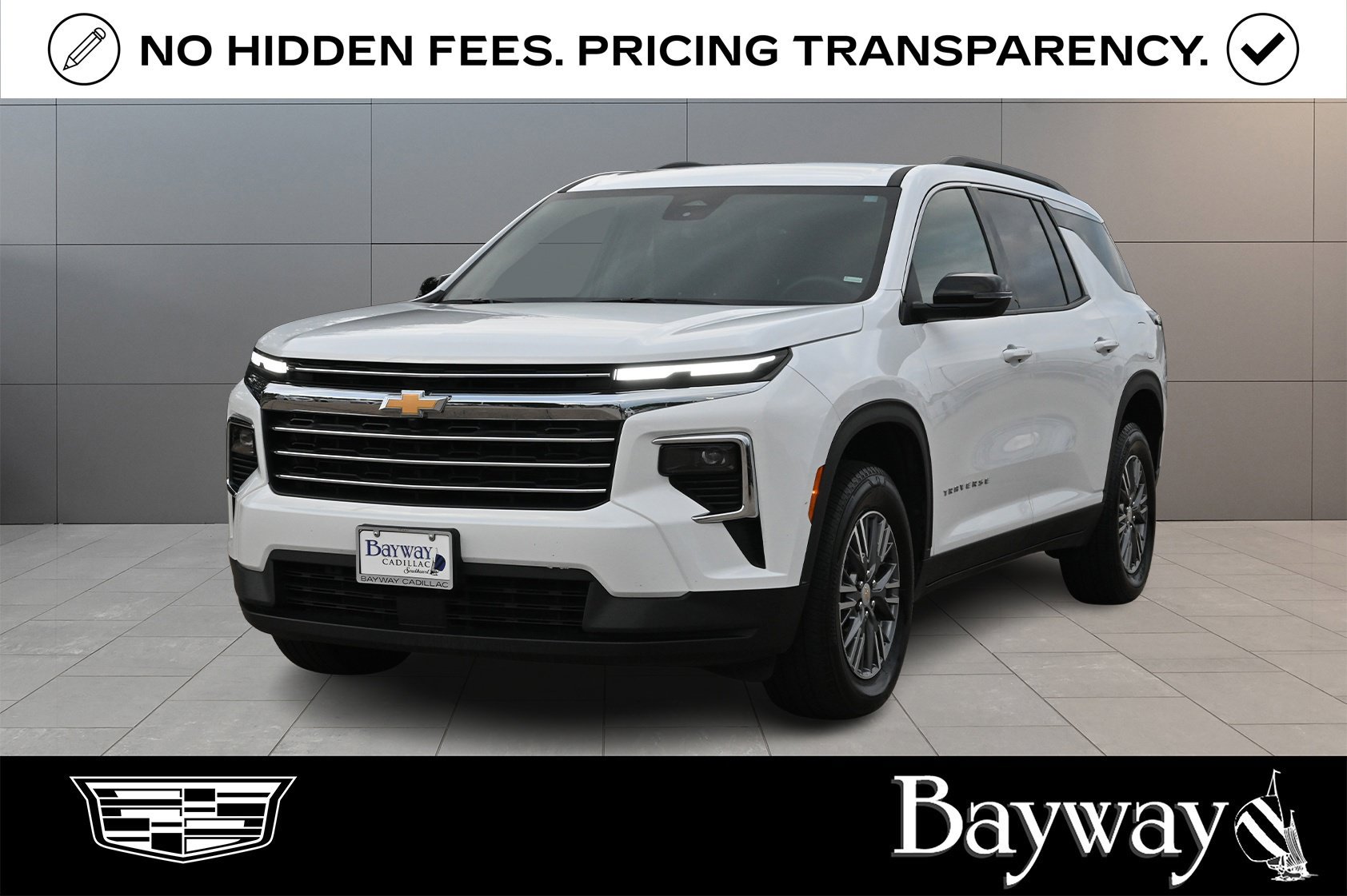 Used 2026 Chevrolet Traverse LT FWD image 1