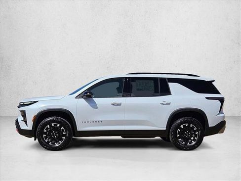 New 2026 Chevrolet Traverse Z71 w/ Enhanced Driving Package AWD/4WD image 5