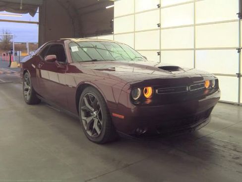 Used 2019 Dodge Challenger R/T image 4