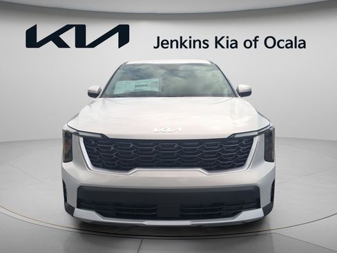 New 2026 Kia Sorento LX image 8