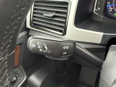 Used 2021 Volkswagen Atlas SEL image 22