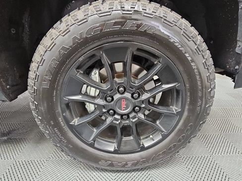 Used 2025 Toyota Tundra SR5 AWD/4WD image 49