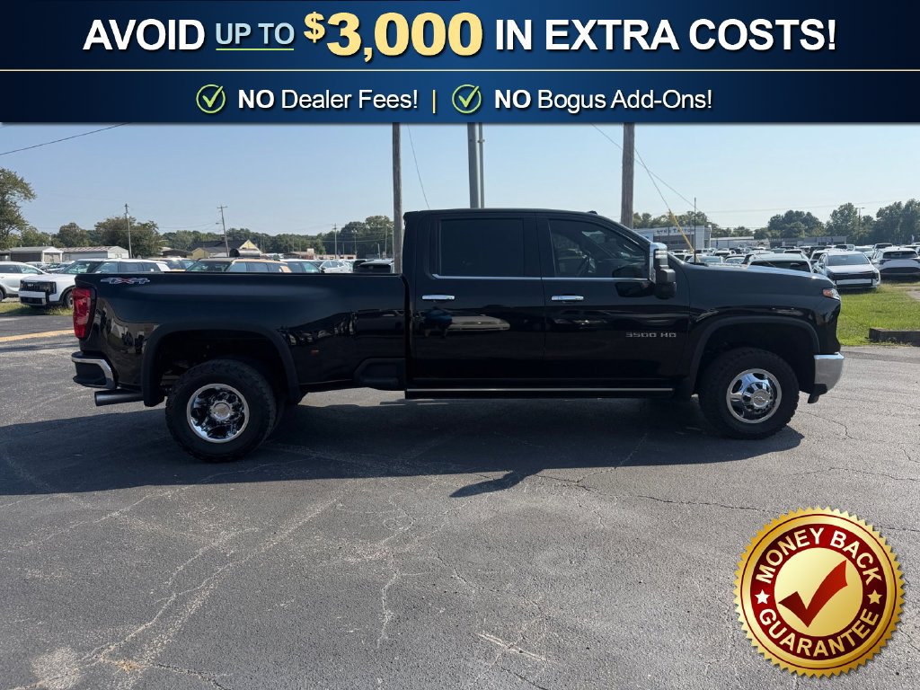 Used 2024 Chevrolet Silverado 3500 LTZ w/ LTZ Plus Package AWD/4WD image 26